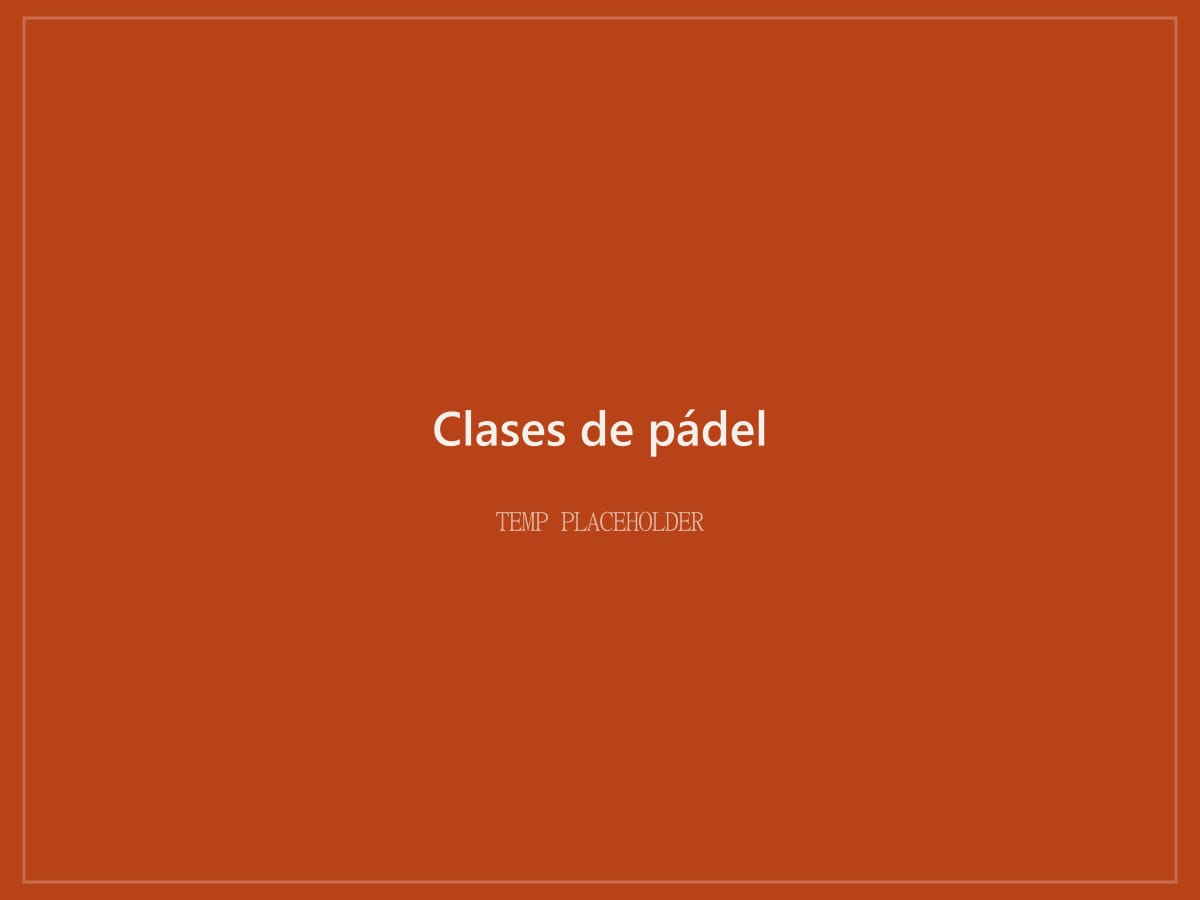 Clase de pádel en el Club de Pádel Alhambra del Golf
